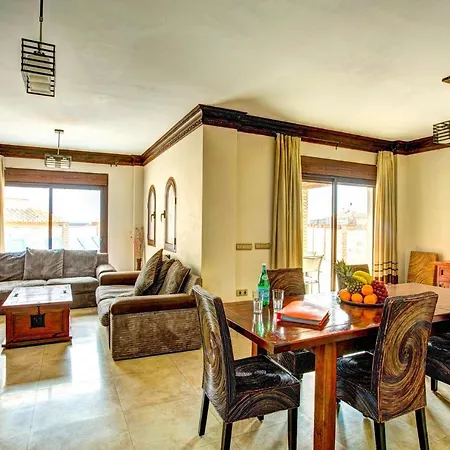 Ramos Lara By Villa *