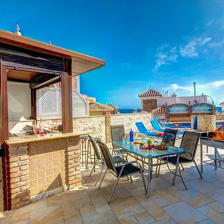 Ramos Lara By Вилла *