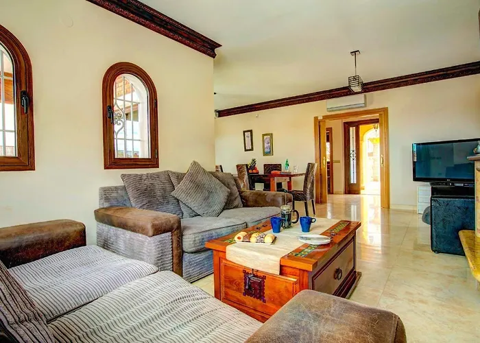 Ramos Lara By Вилла